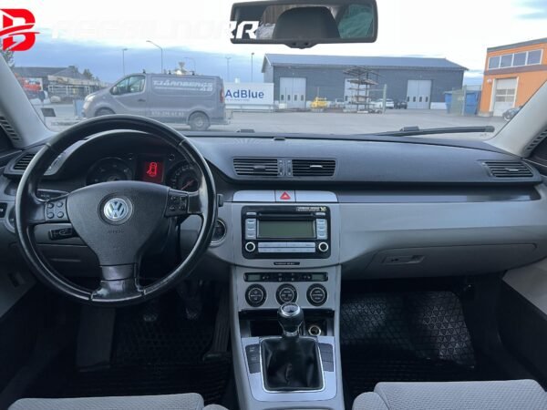 Volkswagen Passat Variant 2.0 TDI 4Motion Comfort - Image 9