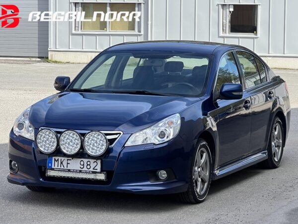 Subaru Legacy 2.0 4WD Lineartronic