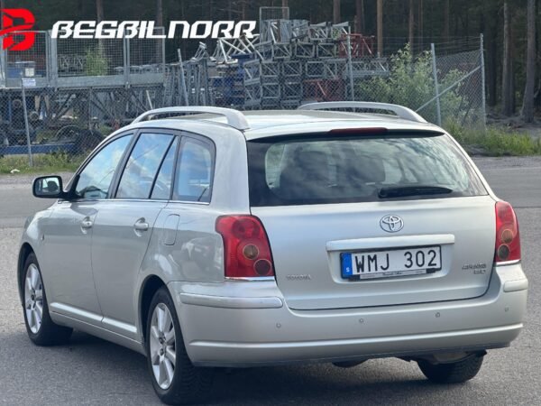 Toyota Avensis Kombi 2.0 D-4 VVT - Image 5