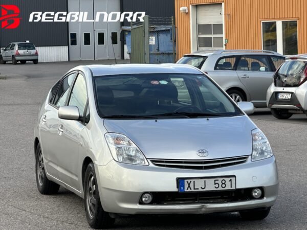 Toyota Prius 1.5 VVT-i + 3CM CVT - Image 5