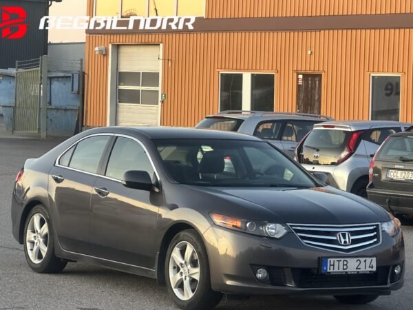 Honda Accord 2.0 i-VTEC Elegance - Image 2