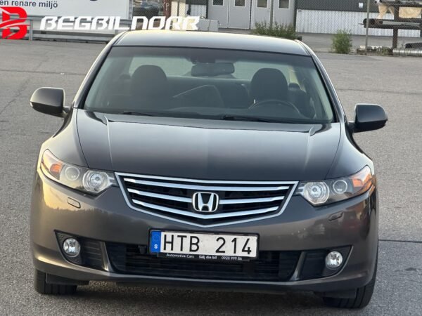 Honda Accord 2.0 i-VTEC Elegance - Image 8