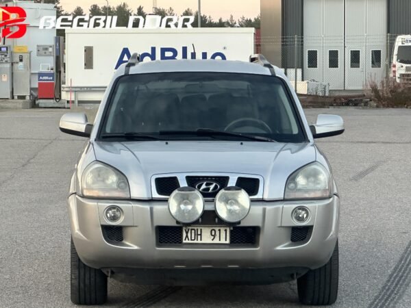 Hyundai Tucson 2.0 4WD - Image 10