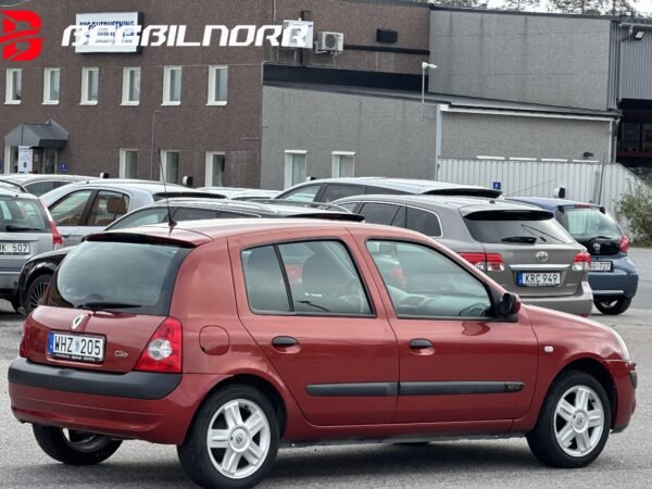 Renault Clio 2005