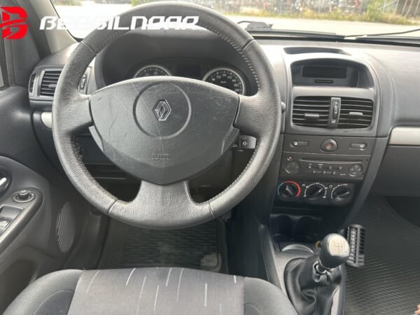 Renault Clio 2005