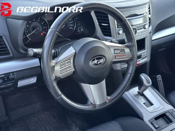 Subaru Legacy 2.0 4WD Lineartronic - Image 4