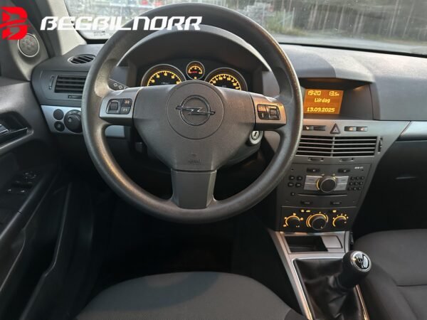 Opel Astra 1.6 Twinport - Image 10