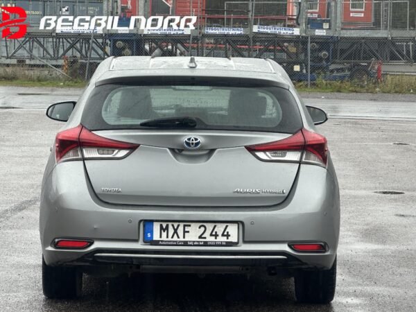 Toyota Auris Hybrid e-CVT Active - Image 8