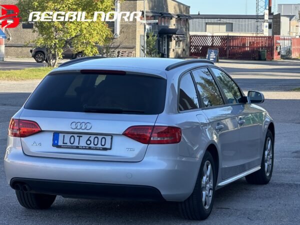 Audi A4 Avant 2011