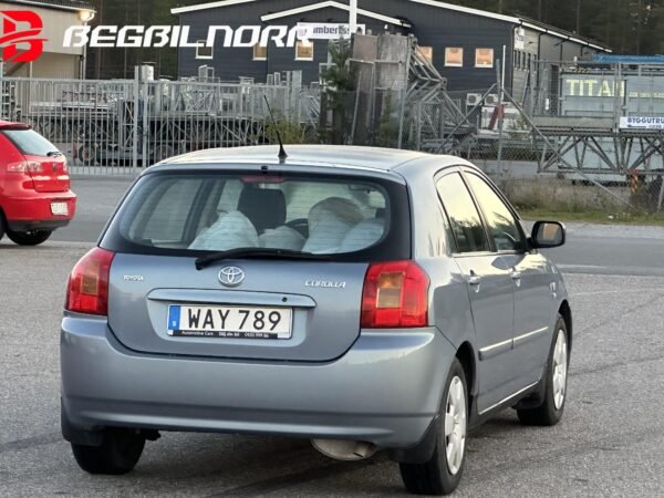 Toyota Corolla 2004