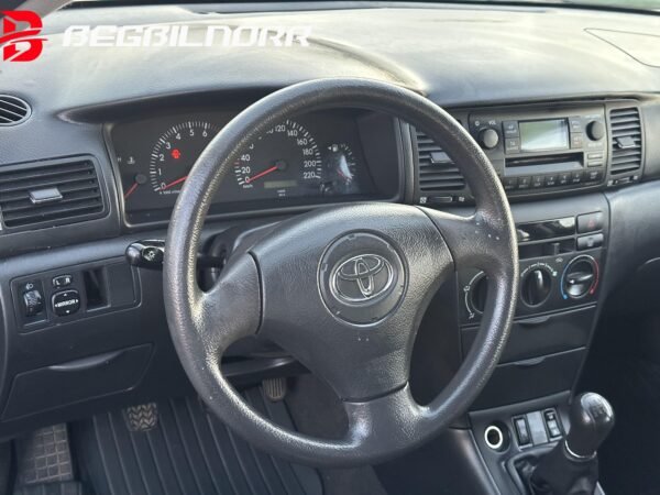 Toyota Corolla 2004