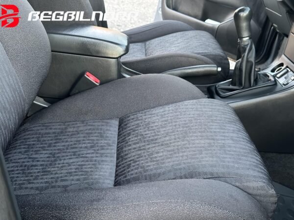 Toyota Corolla 5-dörrars 1.6 VVT - Image 3
