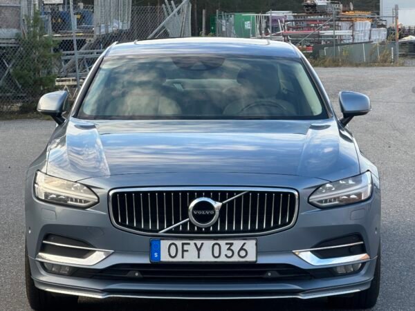 Volvo S90 D5 AWD Inscription – Loungepaket, VOC, Navi! - Image 2
