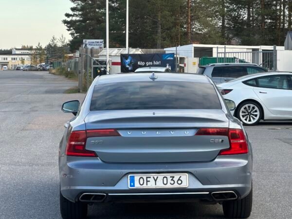 Volvo S90 D5 AWD Inscription – Loungepaket, VOC, Navi! - Image 13