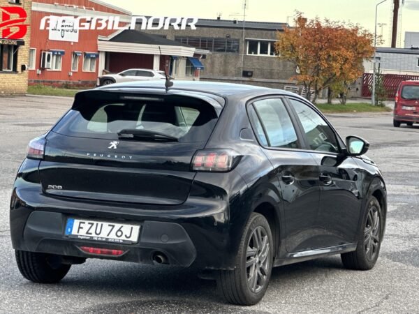 Peugeot 208 1.2 PureTech 100 EAT - Image 11