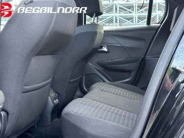 Peugeot 208 1.2 PureTech 100 EAT - Image 4
