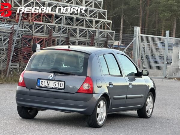 Renault Clio 1.2 - Image 8
