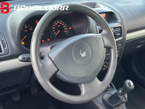Renault Clio 1.2 - Image 3