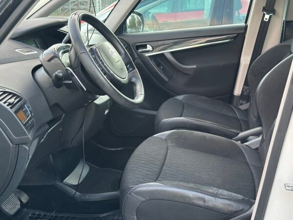 Citroën C4 Picasso 1.6 e-HDi - Image 10