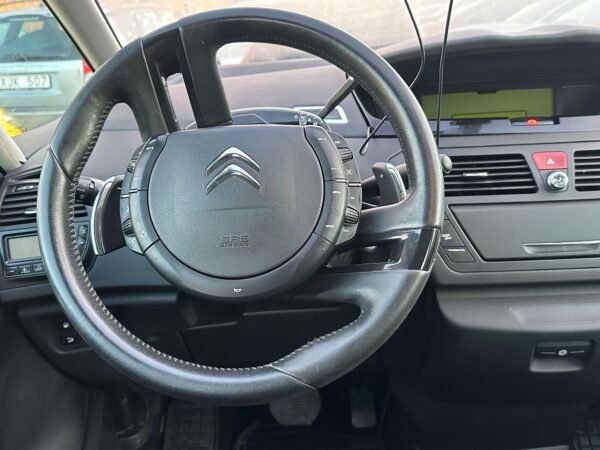Citroën C4 Picasso 1.6 e-HDi - Image 9